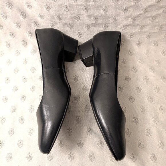 NEW!  VERY DARK NAVY Mark Lemp Leather Pumps  9.5 WW - Picture 1 of 5
